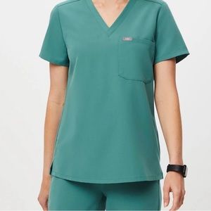 Figs 3 PIECE scrub SET. NWOT